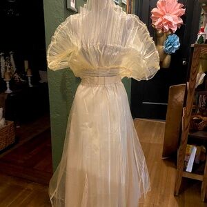 Chic Cream Skirt Set with Ruffled Top